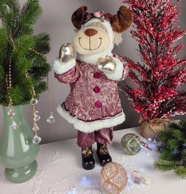 Олень в розовой шубке 60 см  сувенир