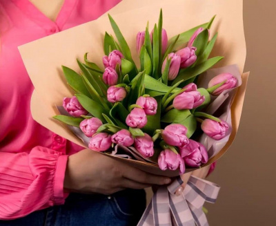 Букет 21 тюльпан Розовое моно