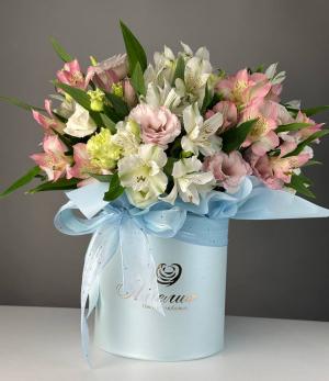 Букет в коробке Парижские тайны 