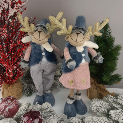 Олень в синем 40 см новогодний сувенир