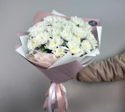 Букет из 7 белых хризантем с доставкой 