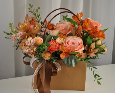 Сумочка цветов Для яркого настроения для мамы 